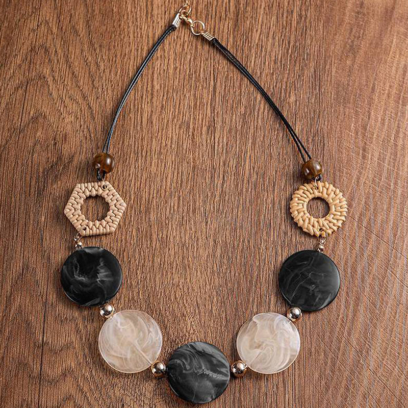 Rattan Acrylic Disc Necklace - greatdealsin