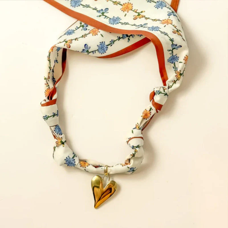 Floral Scarf Heart Necklace - greatdealsin