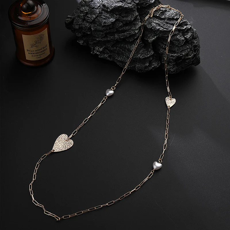 Fashionable Love Shape Long Necklace - greatdealsin